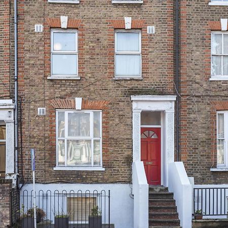 Luxury 1-Bed Apartment In Sought After Prime London Location Exterior foto