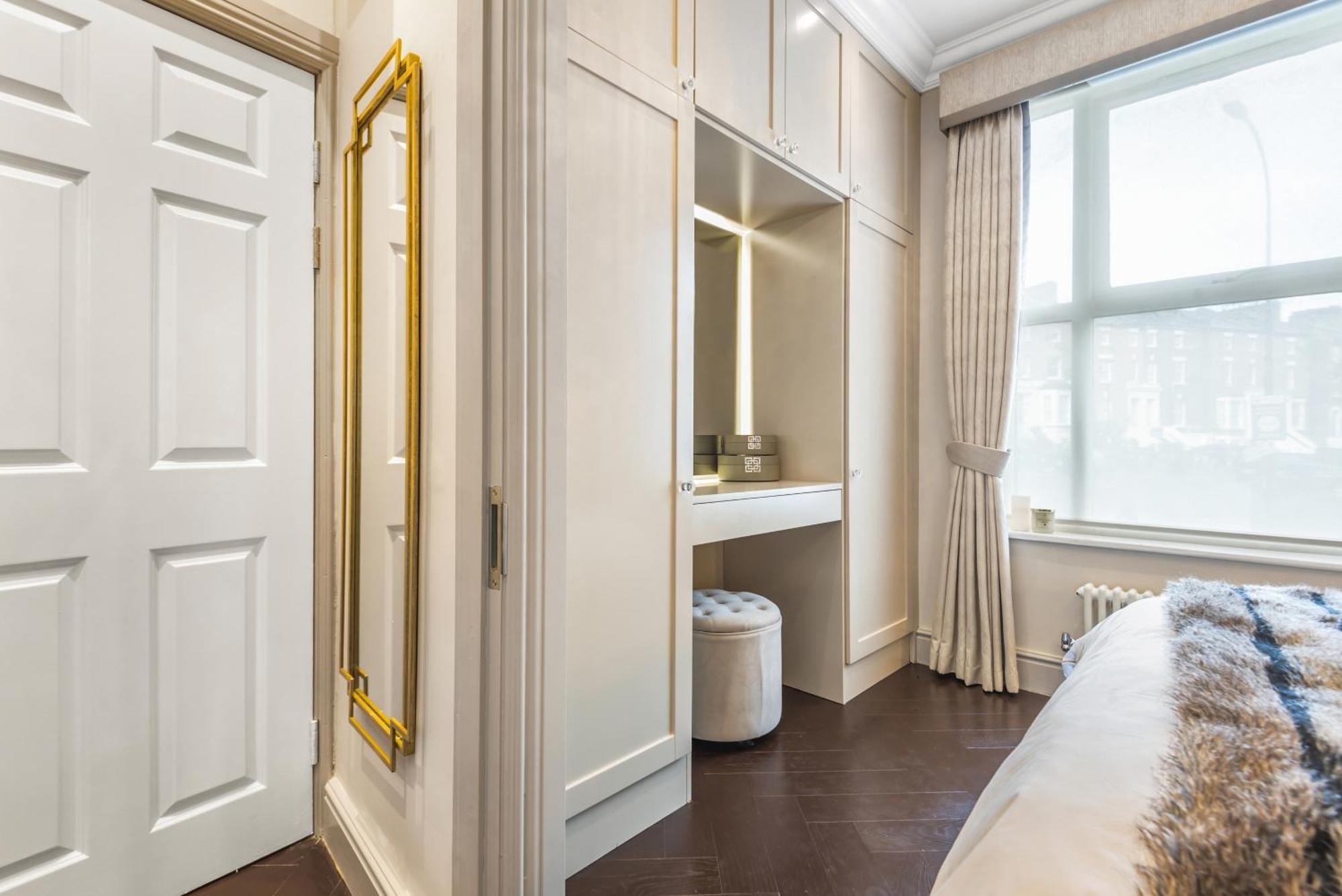 Luxury 1-Bed Apartment In Sought After Prime London Location Exterior foto